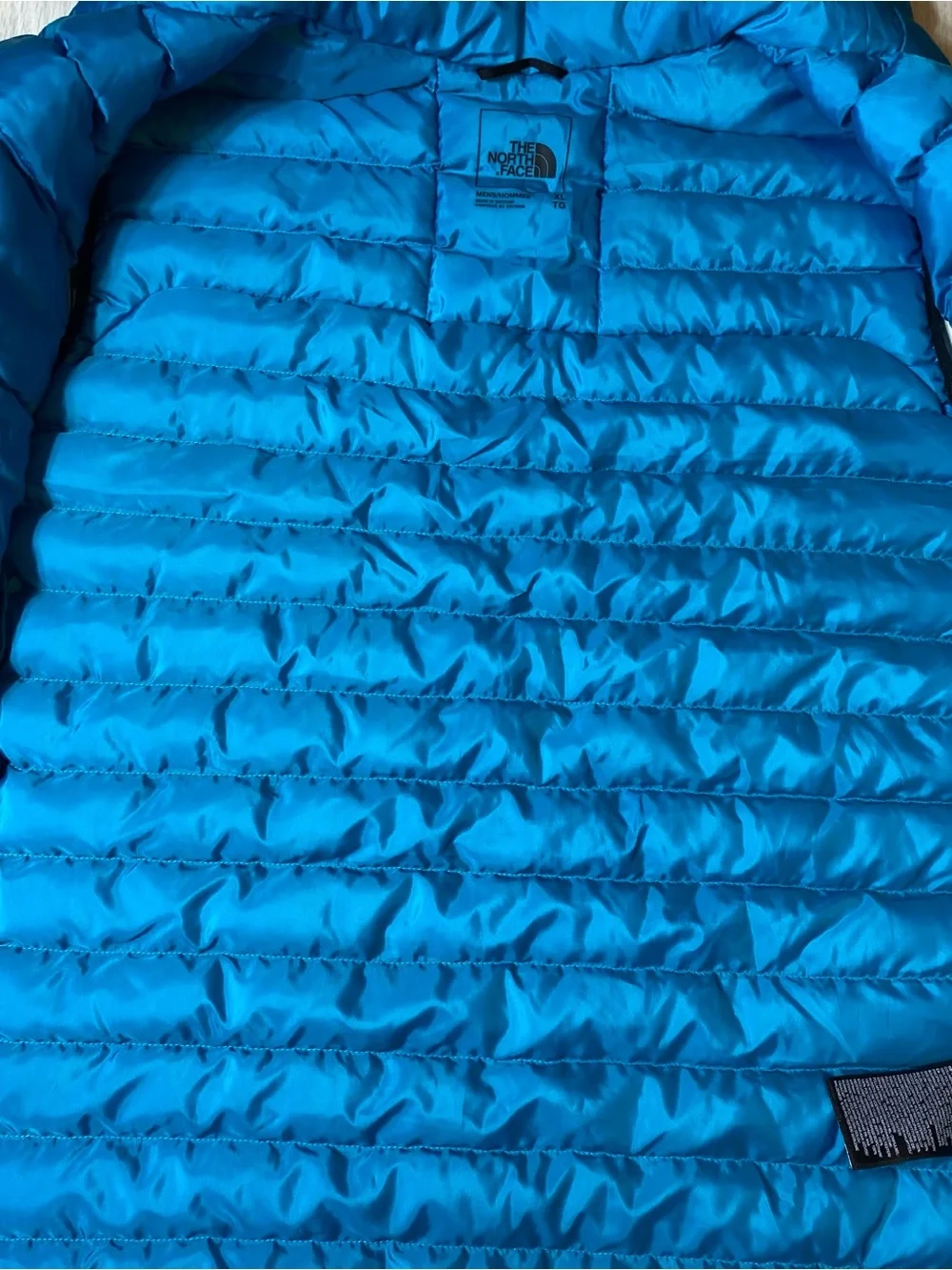 The North Face Men’s Blue Puffer Vest - Size XL